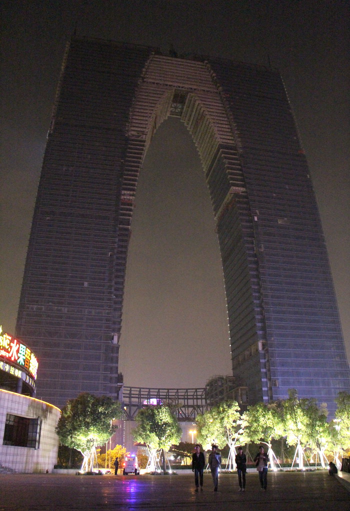 The Gateway to the Orient: Exploring Singapore