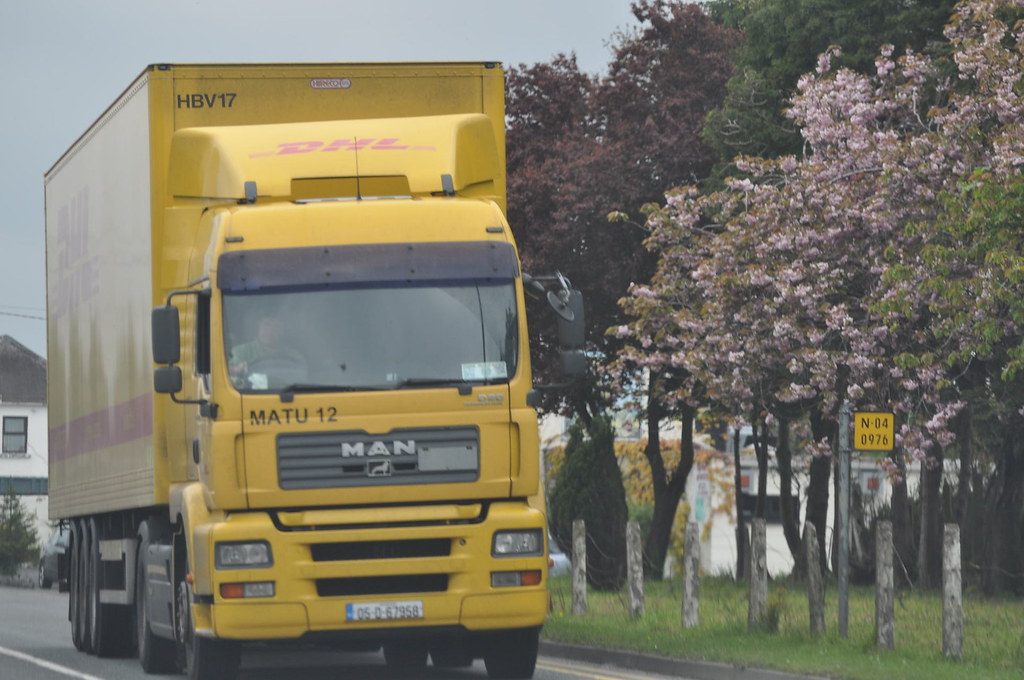 Logistics: Navigating Dubai with Ease